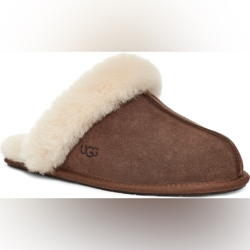 UGG Scuffette II Slipper (Women)- Espresso Suede (BRAND NEW)
